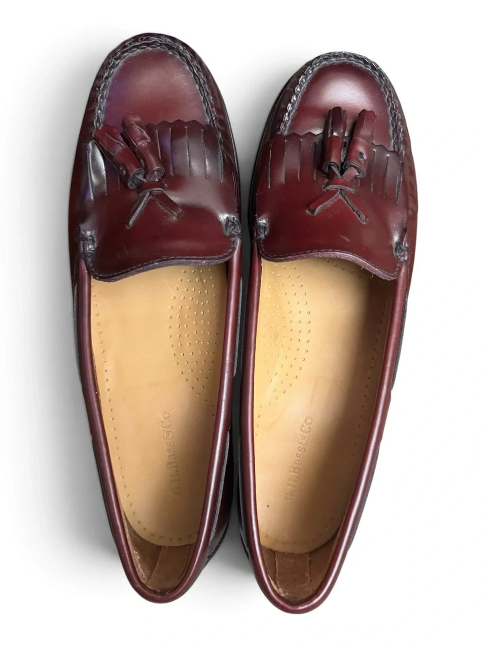 G.H. Bass & Co. details brand